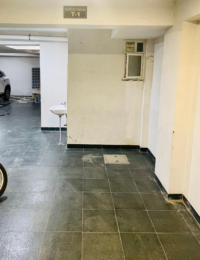 Airport Bliss Apartment+Balcony & Netflix + Prime Jaipur Luaran gambar